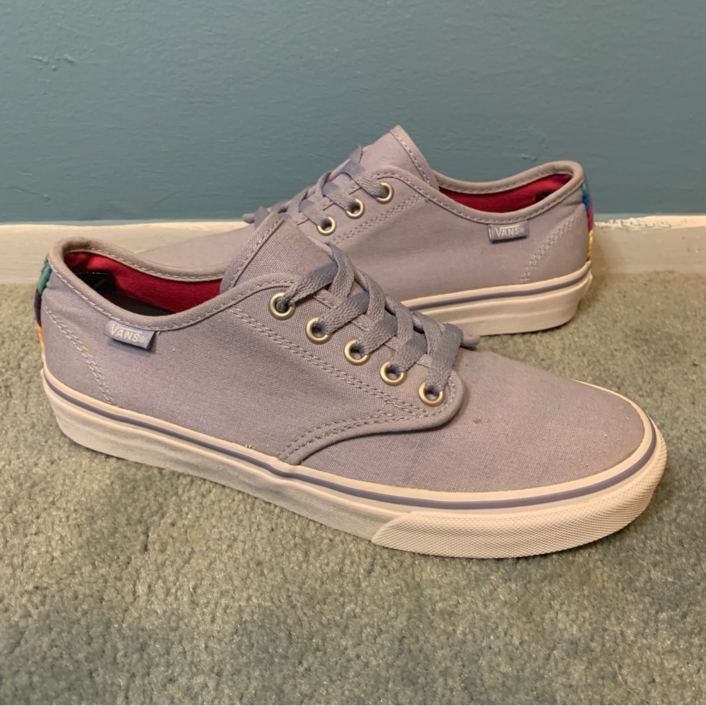 VANS sneakers shoes lilac purple embroidery embroidered detail size 7.5